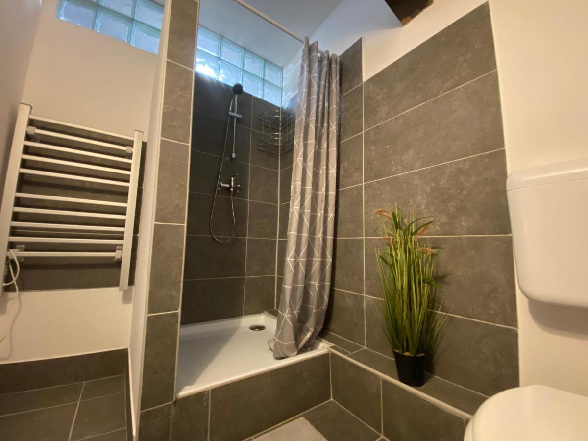 באיה Bristol Apartments מראה חיצוני תמונה